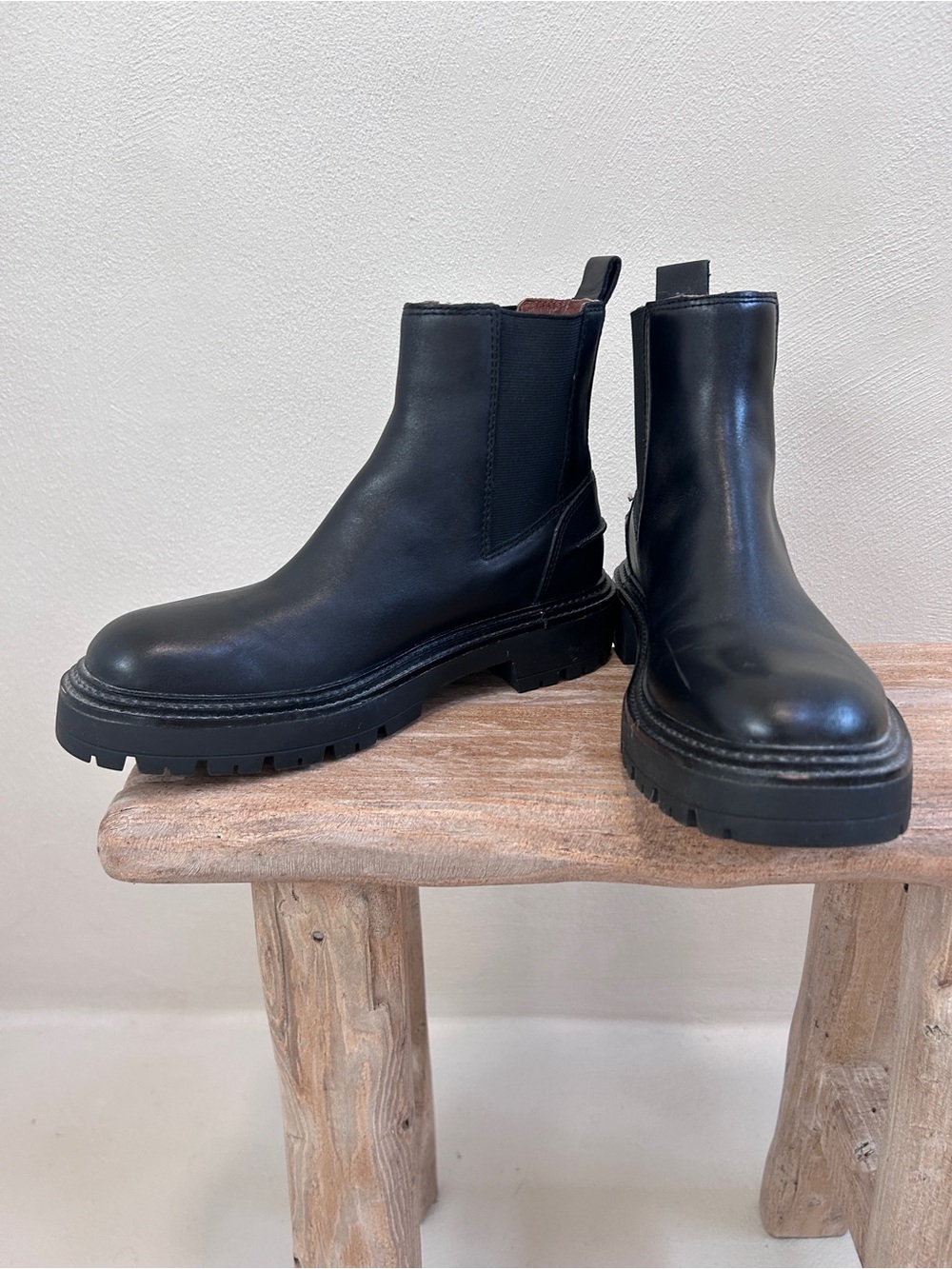 Zara Black Leather Chelsea Lug Sole Booties